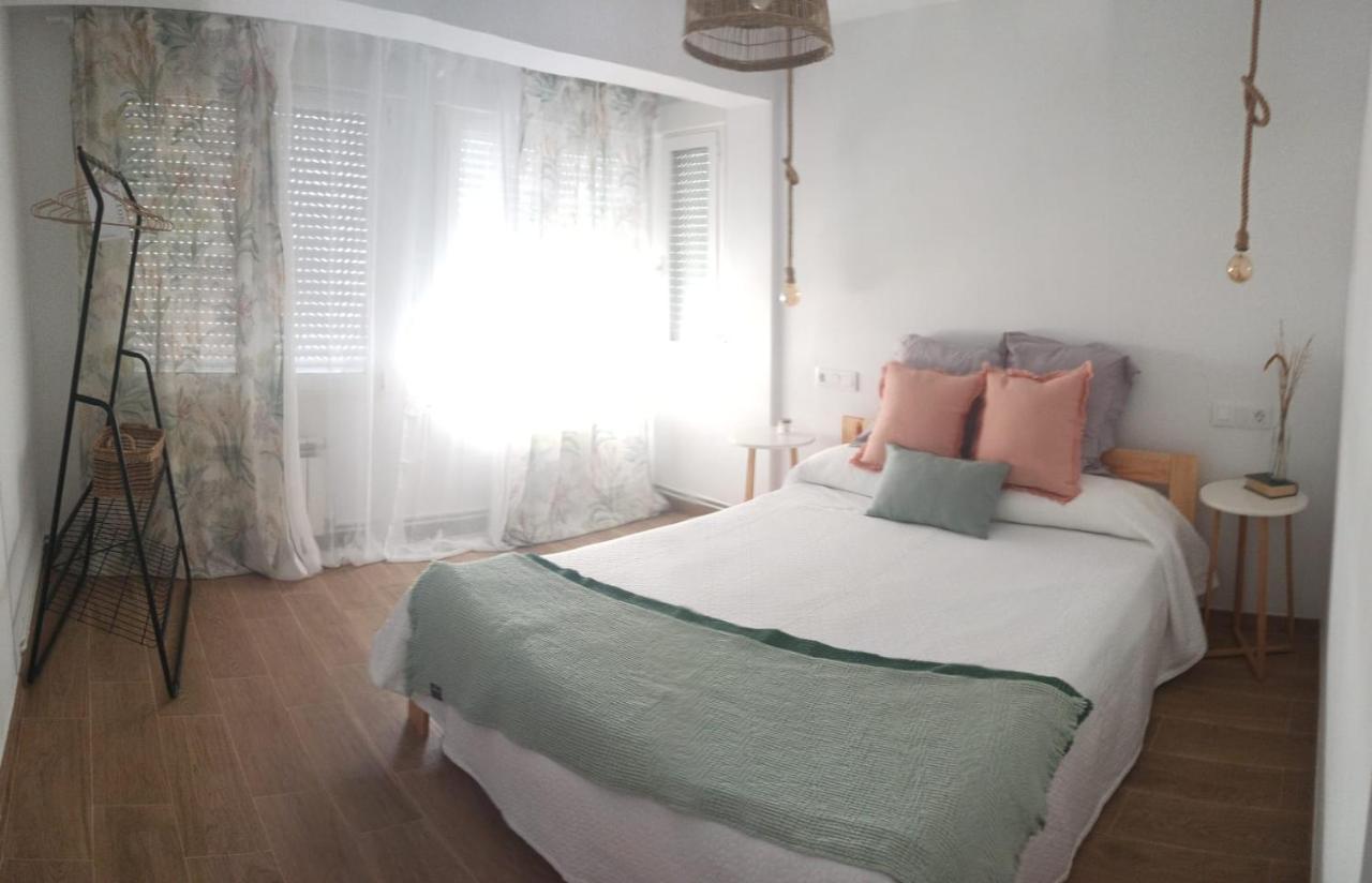 Apartamentos La Casa Del Maestro Alhama De Aragon Luaran gambar